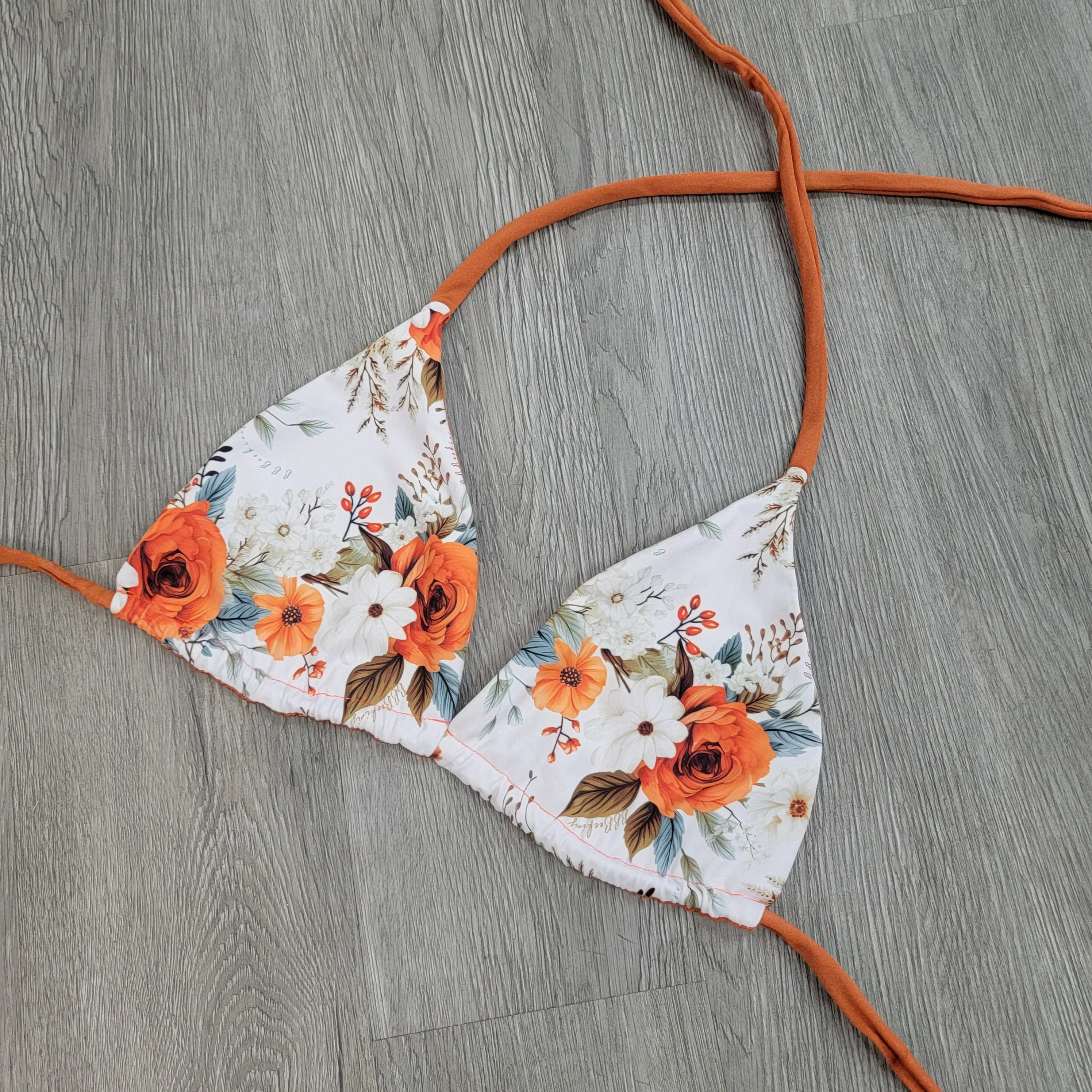 Boho Flores Triangle Top