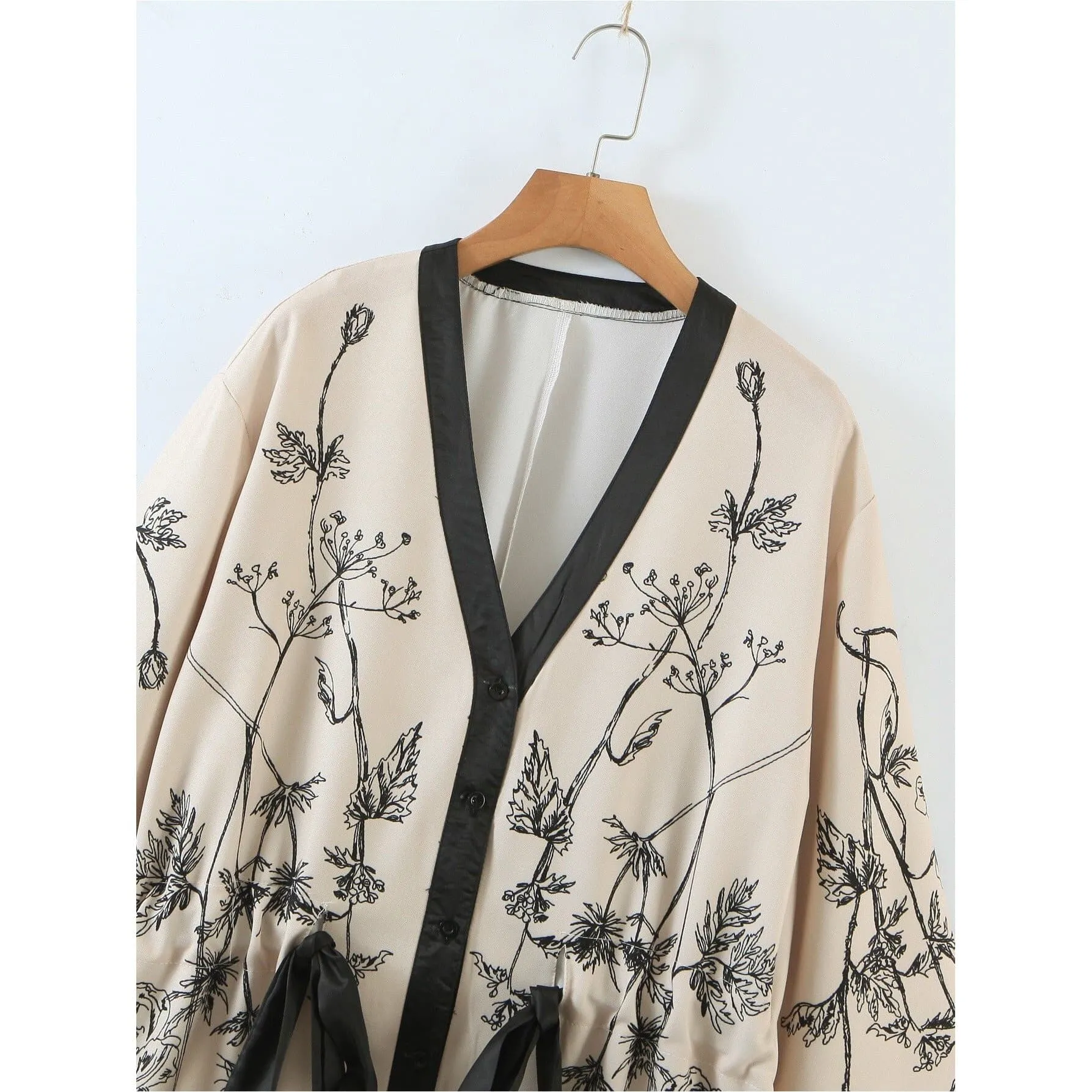 FLORAL TIE BOW CARDIGAN