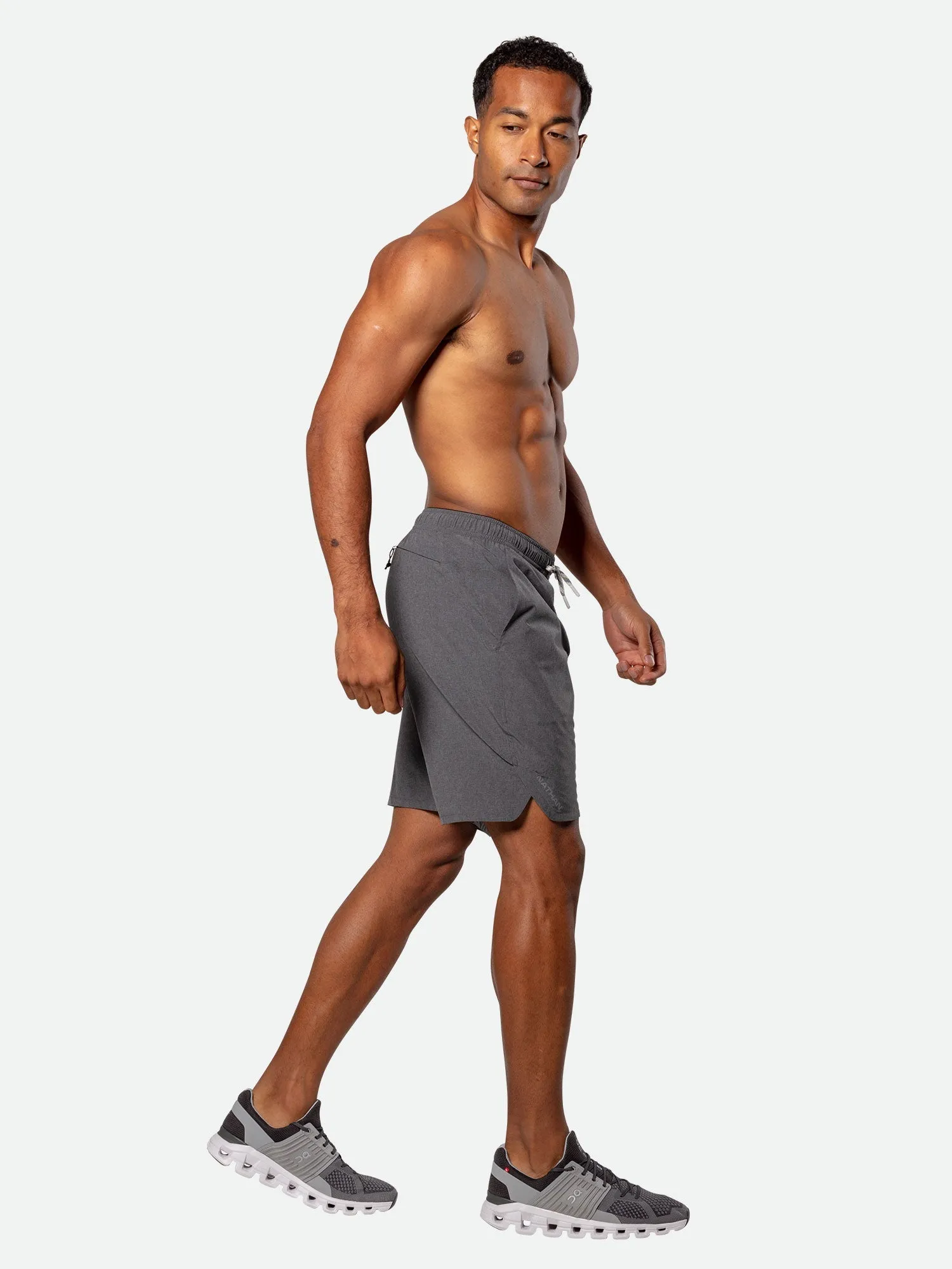 Men's Essential Unlined 9" Shorts