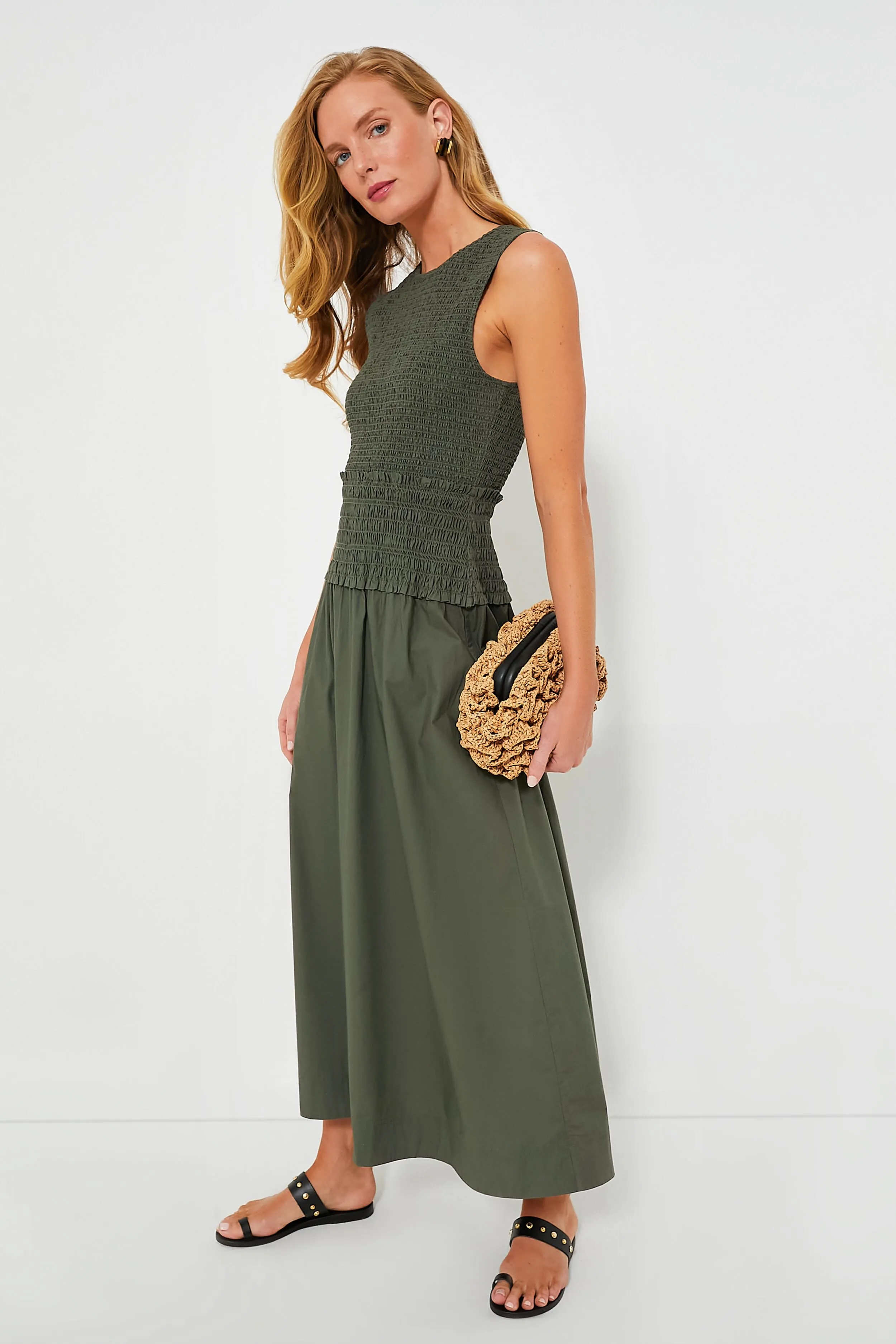 Sand Dahlia Clutch