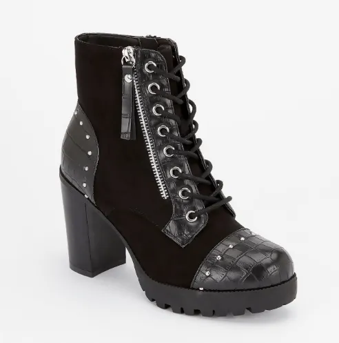 Women Chunky Heel Boot - Black