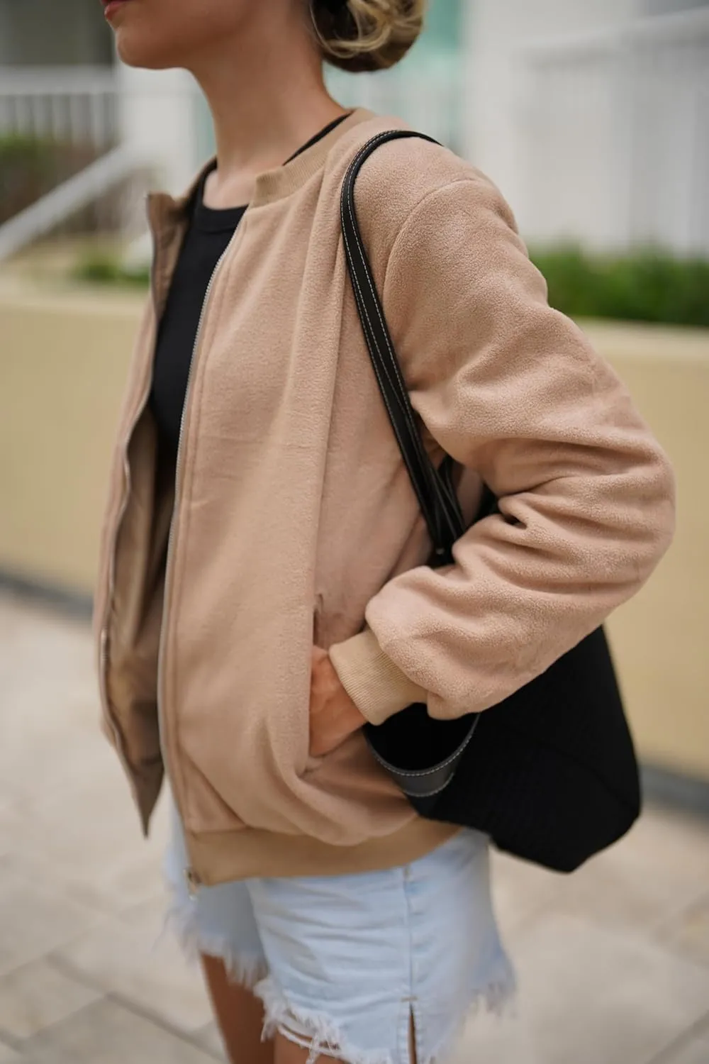 Zeagoo Women's Sherpa Fleece Jacket Long Sleeve Faux Fuzzy Casual Zip Up Bomber Coat With Pocket S-XXL